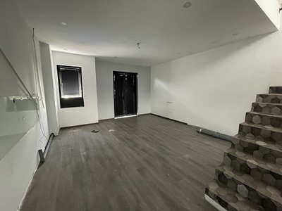 Cho thuê pjongf khép kín chính chủ t2 9026