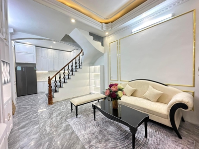 Cho thuê pjongf khép kín chính chủ t2 9124