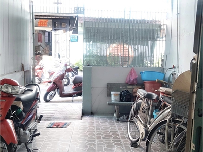 Cho thuê pjongf khép kín chính chủ t2 8971