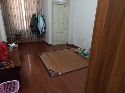 Cho thuê pjongf khép kín chính chủ t2 9446