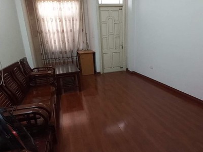 Cho thuê pjongf khép kín chính chủ t2 9410