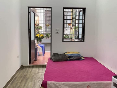 Cho thuê pjongf khép kín chính chủ t2 9057