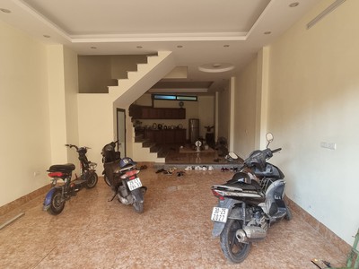 Cho thuê pjongf khép kín chính chủ t2 8868