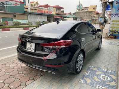 Cho thuê pjongf khép kín chính chủ t2 8988