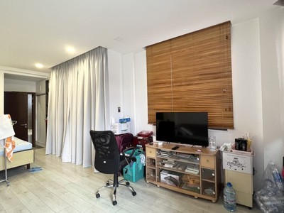 Cho thuê pjongf khép kín chính chủ t2 9796