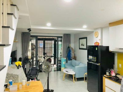 Cho thuê pjongf khép kín chính chủ t2 9833