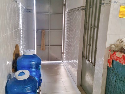 Cho thuê pjongf khép kín chính chủ t2 9515