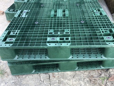 Pallet nhựa giá rẻ tại Bình Thuận, giao hàng tận nơi 2