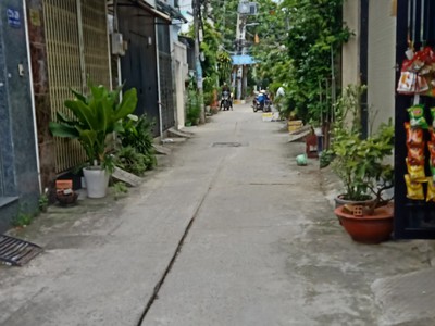 Cho thuê pjongf khép kín chính chủ t2 8739