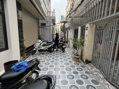 Bán nhà Lô Góc Mặt Ngõ 654 Thiên Lôi 0