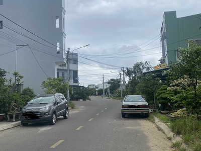 Cho thuê pjongf khép kín chính chủ t2 8893