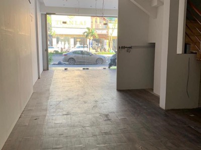   bán nhà 3 tầng, mặt tiền 5m, đường trần hưng đạo, nam lý, đồng hới, quảng bình 3