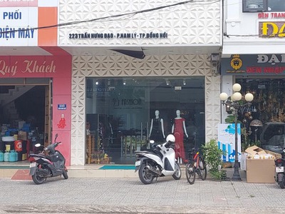   bán nhà 3 tầng, mặt tiền 5m, đường trần hưng đạo, nam lý, đồng hới, quảng bình 2