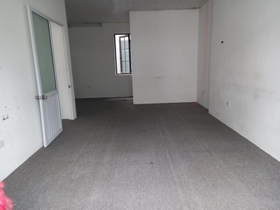Cho thuê pjongf khép kín chính chủ t2 9140