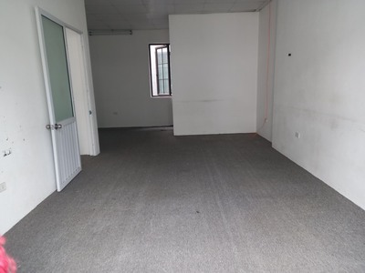 Cho thuê pjongf khép kín chính chủ t2 9142