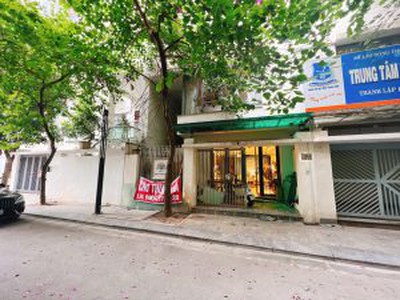 Cho thuê pjongf khép kín chính chủ t2 9311
