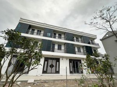 Cho thuê pjongf khép kín chính chủ t2 9663
