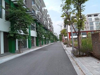 Cho thuê pjongf khép kín chính chủ t2 10005