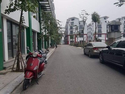 Cho thuê pjongf khép kín chính chủ t2 10006