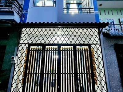Cho thuê pjongf khép kín chính chủ t2 10224