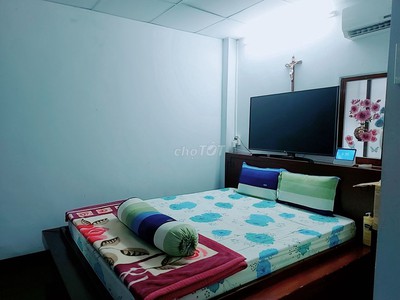 Cho thuê pjongf khép kín chính chủ t2 10130