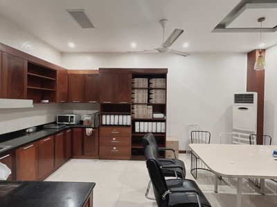 Cho thuê pjongf khép kín chính chủ t2 10112
