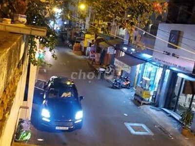 Cho thuê pjongf khép kín chính chủ t2 10422
