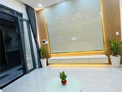 Cho thuê pjongf khép kín chính chủ t2 10051