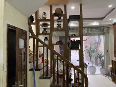 Cho thuê pjongf khép kín chính chủ t2 10057