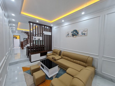 Cho thuê pjongf khép kín chính chủ t2 10048