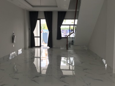 Cho thuê pjongf khép kín chính chủ t2 10178