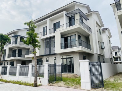 Cho thuê pjongf khép kín chính chủ t2 10185
