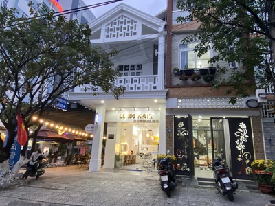 Cho thuê pjongf khép kín chính chủ t2 10205