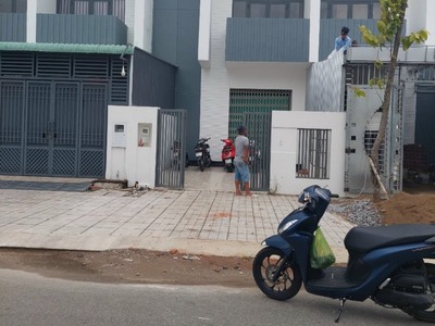 Cho thuê pjongf khép kín chính chủ t2 10240