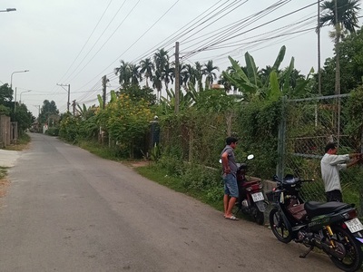 Cho thuê pjongf khép kín chính chủ t2 10300