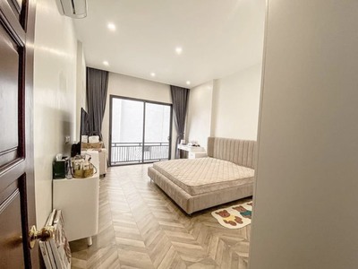 Cần người phụ bán đồ uống tại cửa hàng 1444
