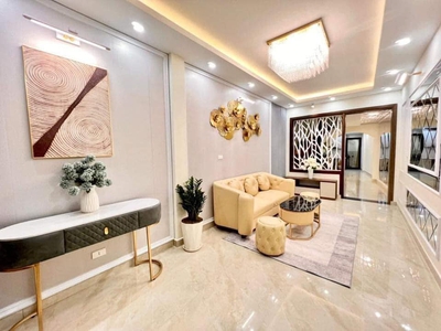 Cần người phụ bán đồ uống tại cửa hàng 1250