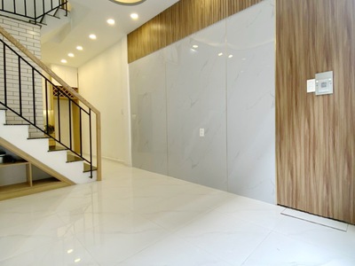 Cần người phụ bán đồ uống tại cửa hàng 1034