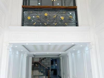 Cần người phụ bán đồ uống tại cửa hàng 1453