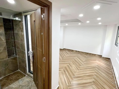 Cần người phụ bán đồ uống tại cửa hàng 1120