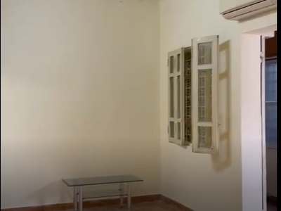Cần bán nhà CĂN HỘ TẬP THỂ, TẦNG 4, Phố Vọng Hà, Quận Hoàn kiếm, Hà Nội, rất thuận tiện đi lại 6