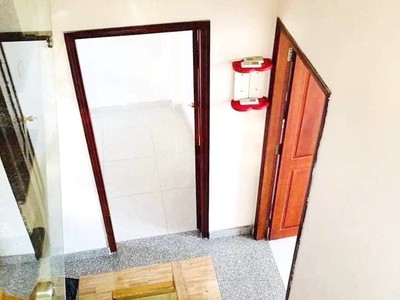 Cần người phụ bán đồ uống tại cửa hàng 1738