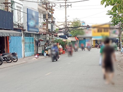 Cần người phụ bán đồ uống tại cửa hàng 1803