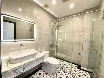 Cần người phụ bán đồ uống tại cửa hàng 908