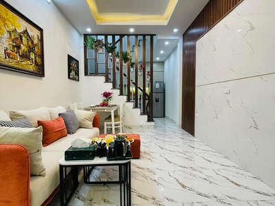 Cần người phụ bán đồ uống tại cửa hàng 901