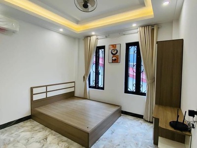Cần người phụ bán đồ uống tại cửa hàng 1708