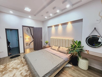 Cần người phụ bán đồ uống tại cửa hàng 1211