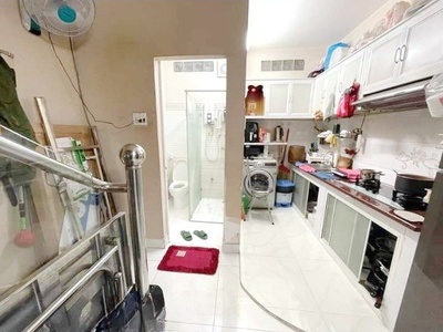 Cần người phụ bán đồ uống tại cửa hàng 1691