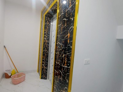Cần người phụ bán đồ uống tại cửa hàng 882