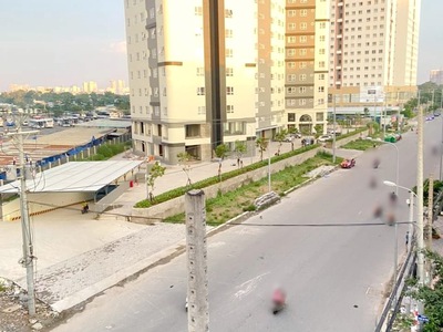 Cần người phụ bán đồ uống tại cửa hàng 1568